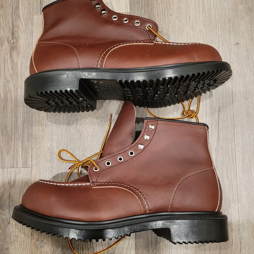Red Wing 8149 Boots